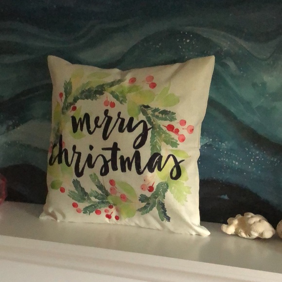 Christmas Wreath decorative holiday throw accent pillow cushion cover NWOT 17.5” - Picture 2 of 5